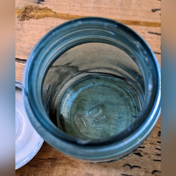Antique 1913 Ball Perfect Aqua Mason Jar W Metal Lid #10 - Picture 7 of 9